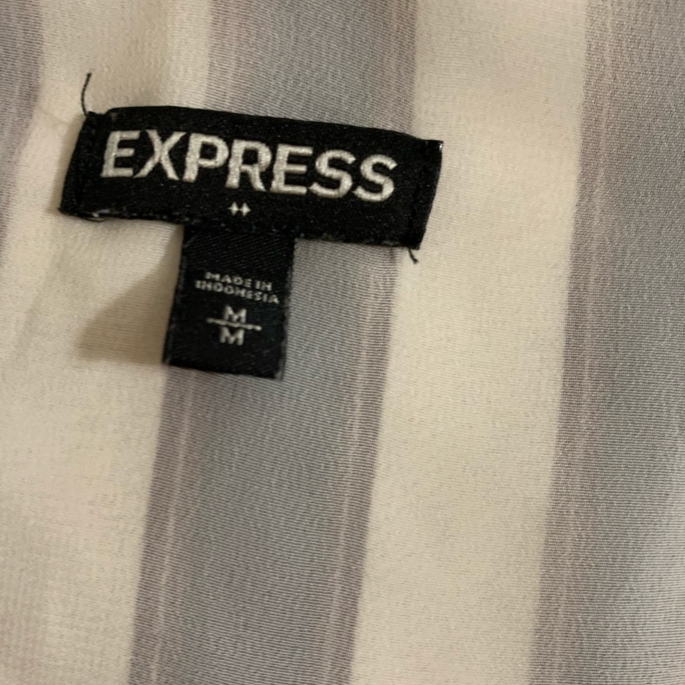 Express spaghetti strap casual top - Picture 2 of 4